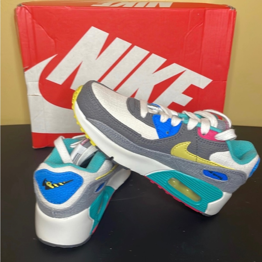 Nike Air Max 90
